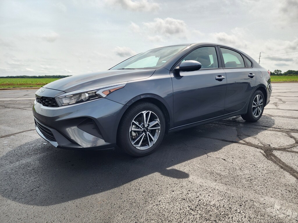 Used 2024 Kia Forte LXS Sedan