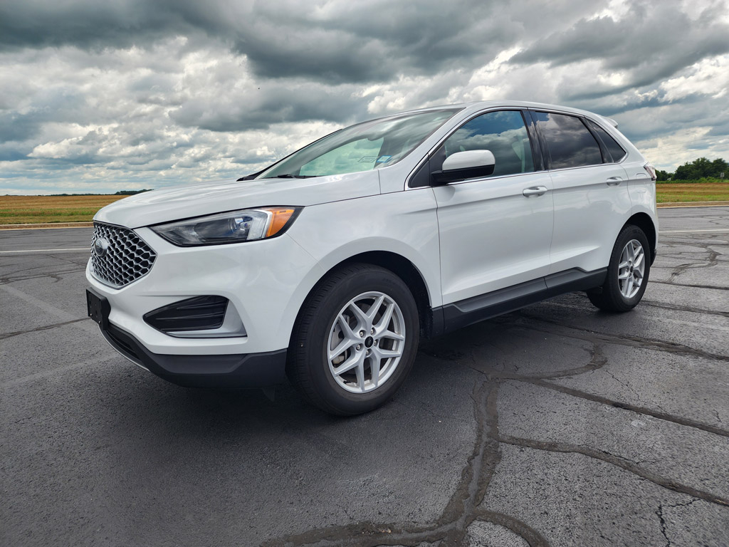  Ford Edge
