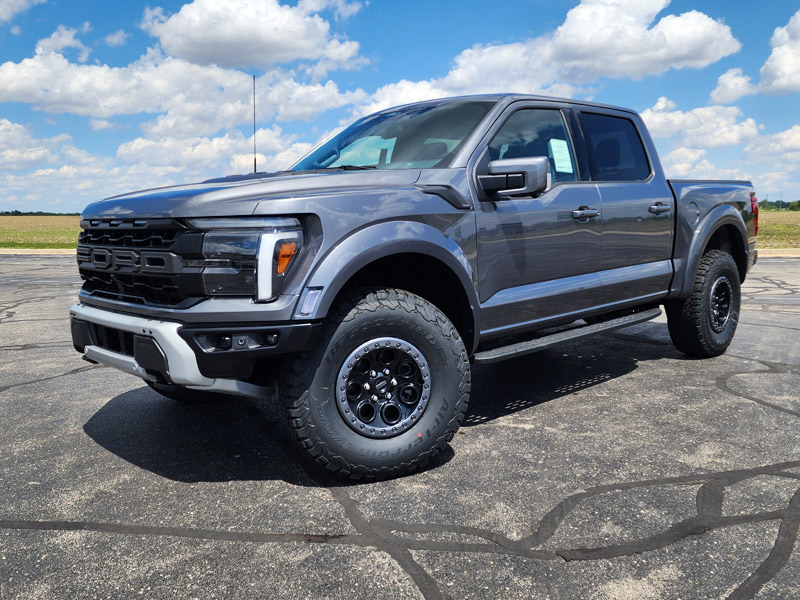 2025 Ford F-150 Raptor Crew Cab