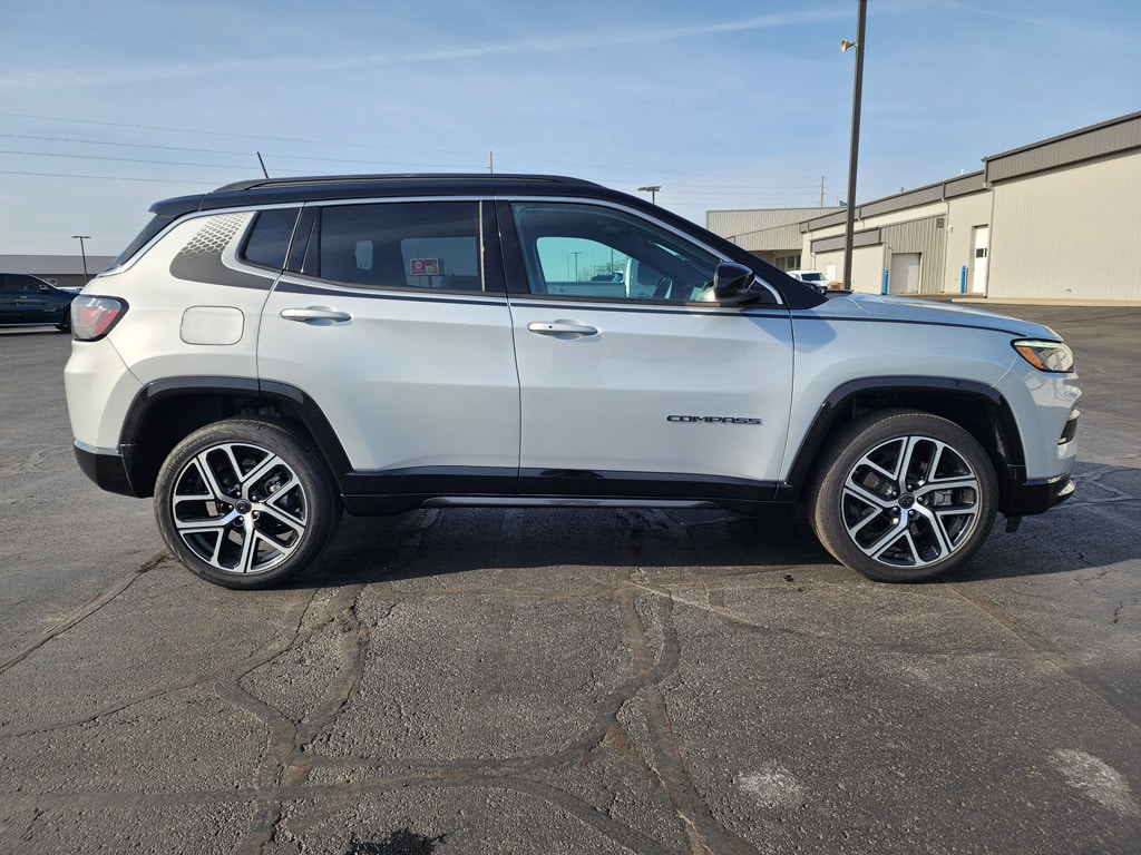Used 2025 Jeep Compass Limited SUV