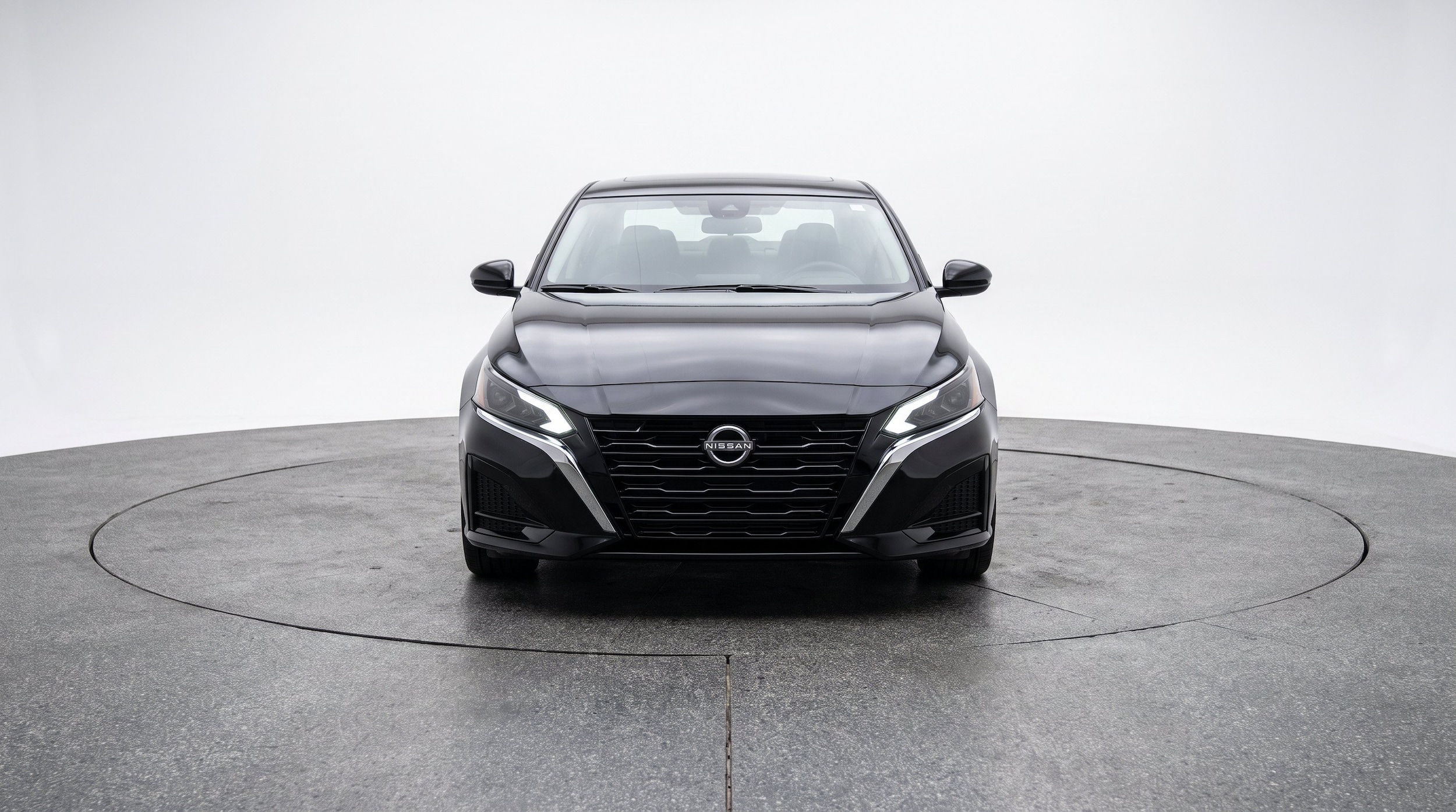 Thumbnail: 2025 Nissan Altima - 2