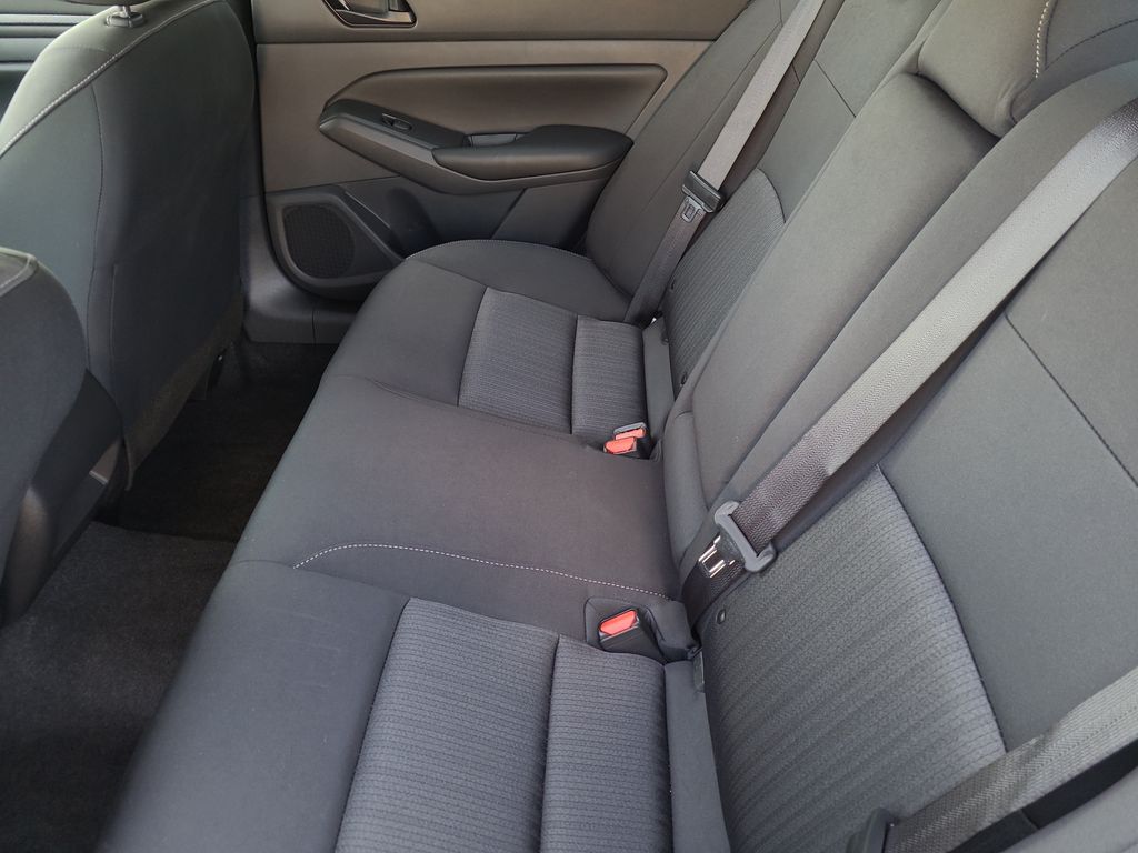 2025 Nissan Altima S - Photo 14