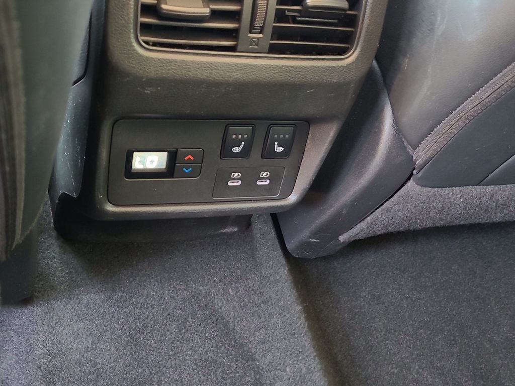 2025 Nissan Rogue Platinum - Photo 20