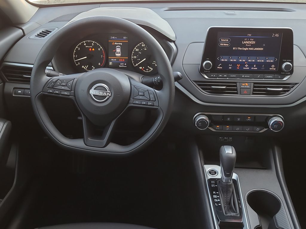 2025 Nissan Altima S - Photo 16