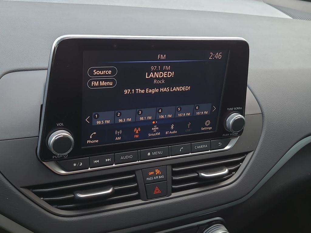 2025 Nissan Altima S - Photo 21
