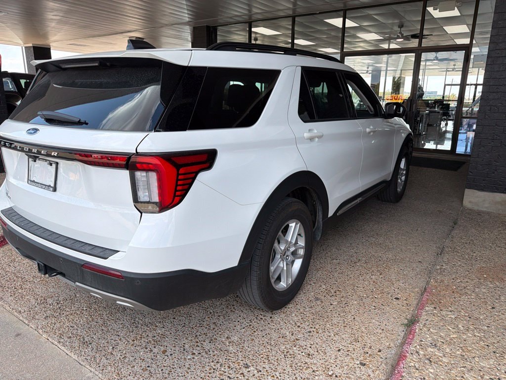 Certified 2025 Ford Explorer Active SUV