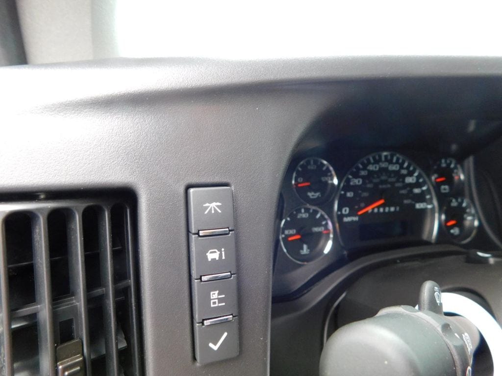 2026 GMC Savana Cargo Work Van - Photo 25