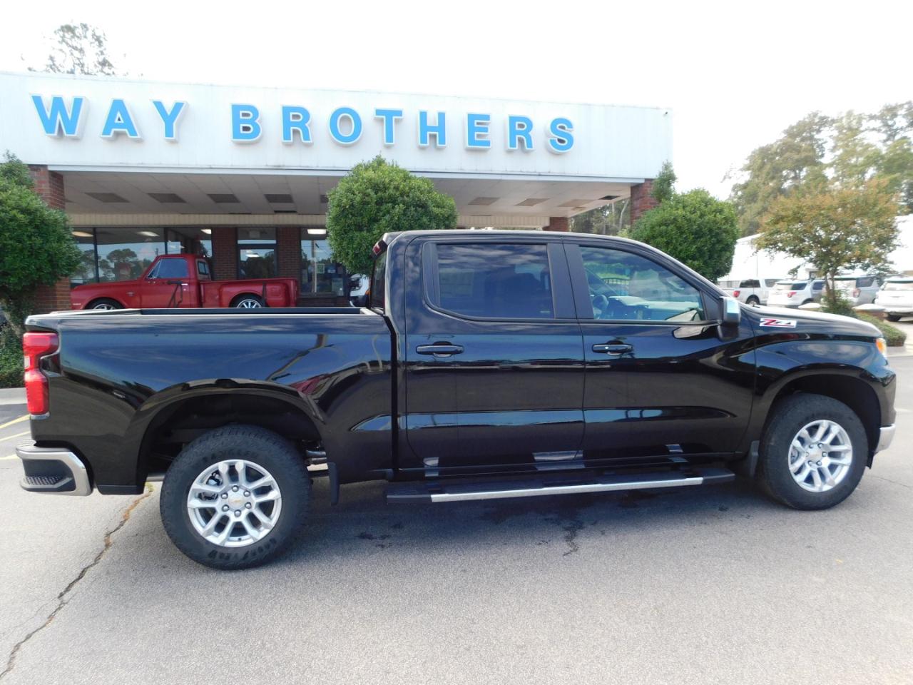 New 2026 Chevrolet Silverado 1500 LT Truck
