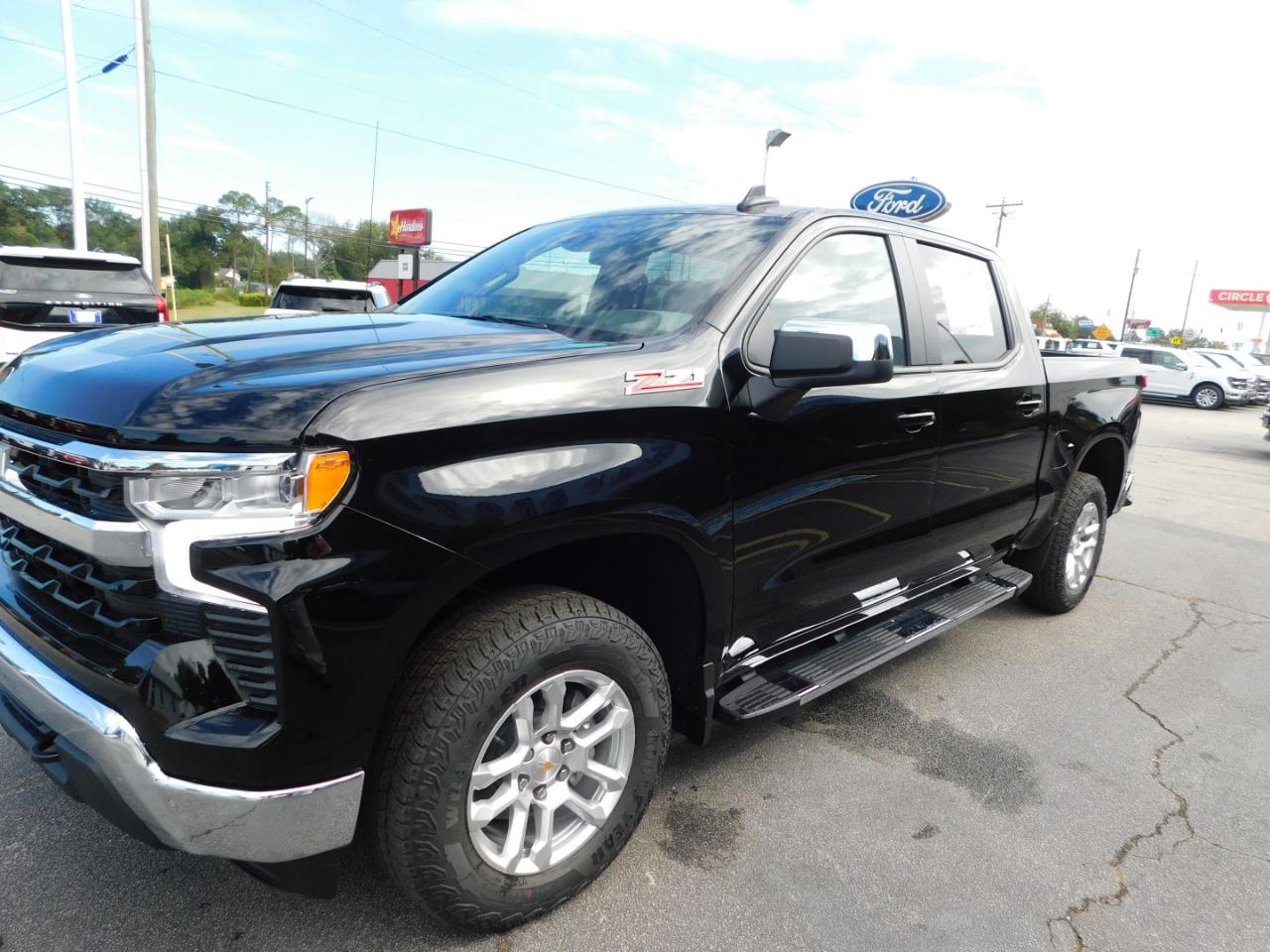 New 2026 Chevrolet Silverado 1500 LT Truck