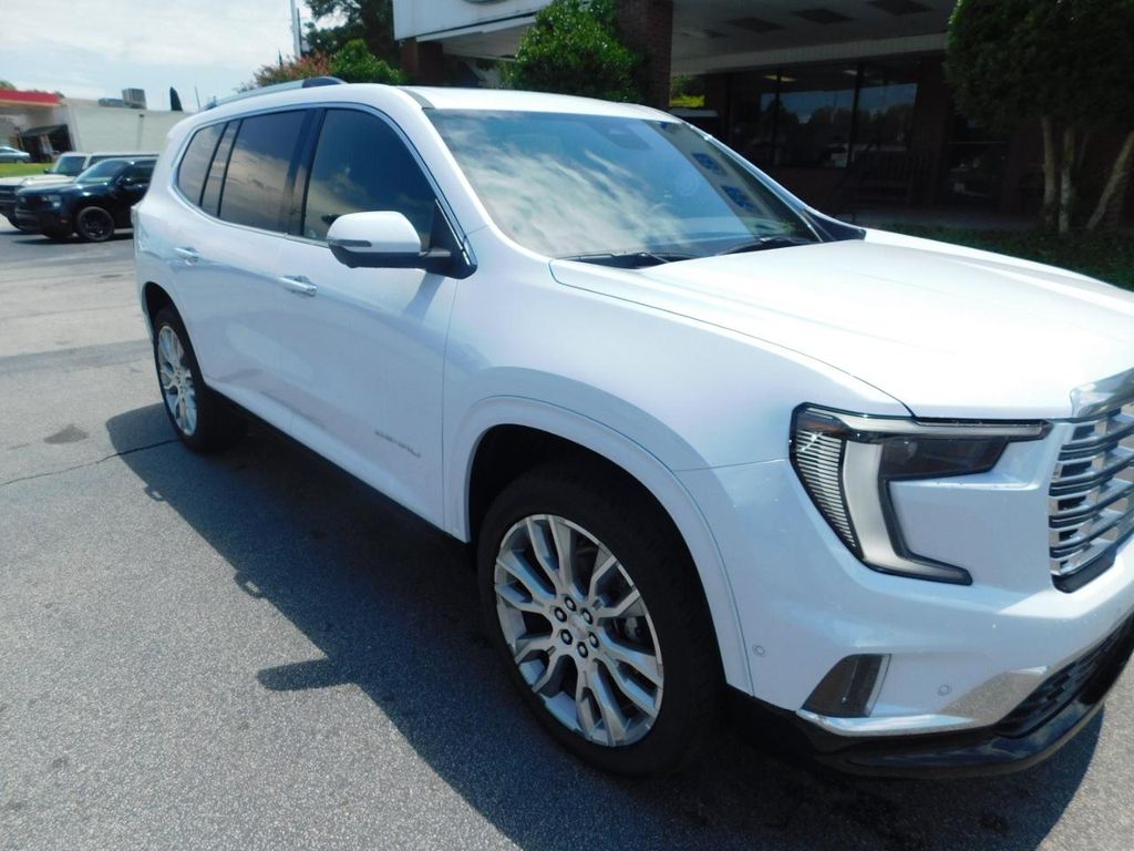 New 2026 GMC Acadia Denali SUV