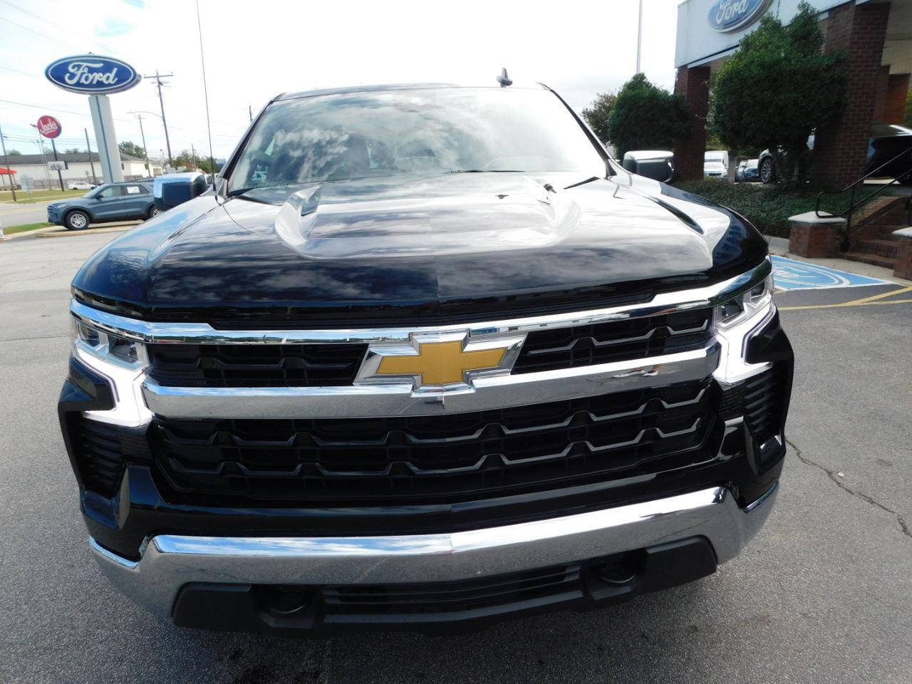 New 2026 Chevrolet Silverado 1500 LT Truck