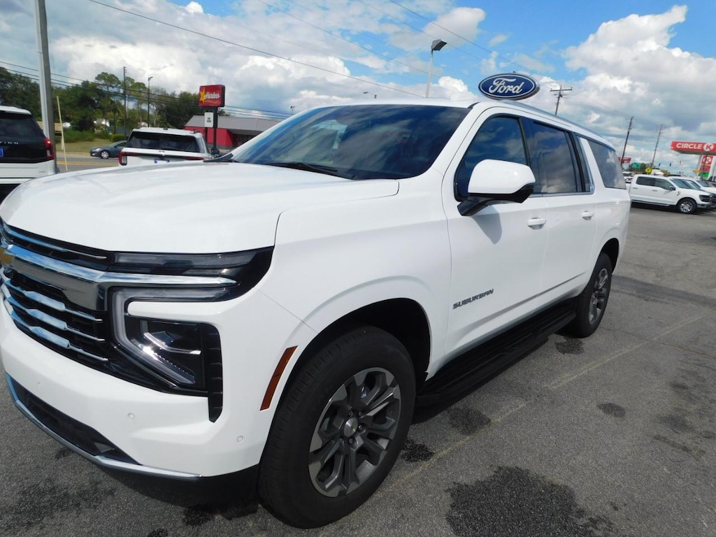 New 2027 Chevrolet Suburban LT SUV