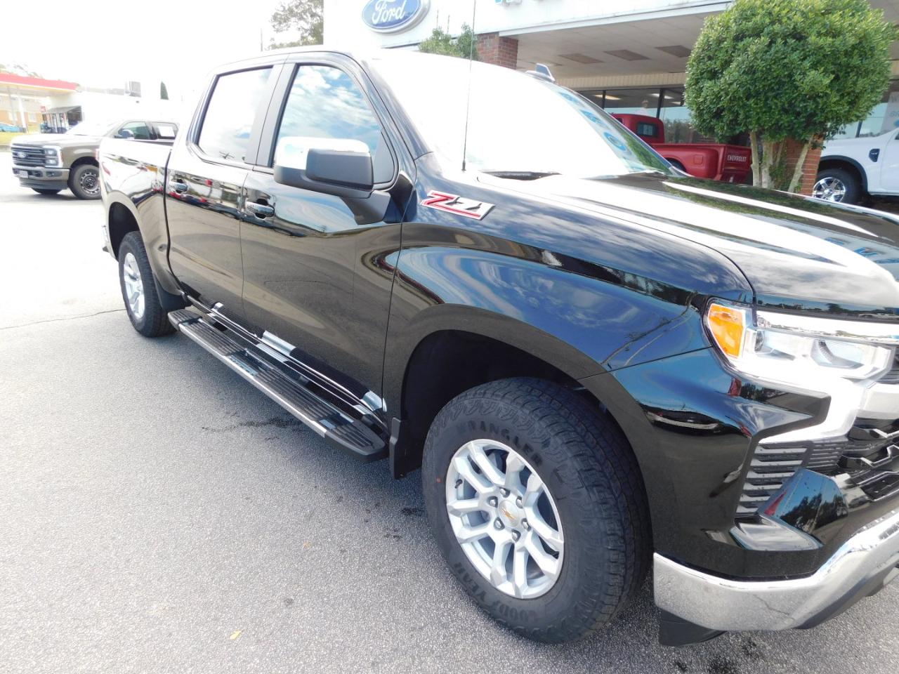 New 2026 Chevrolet Silverado 1500 LT Truck