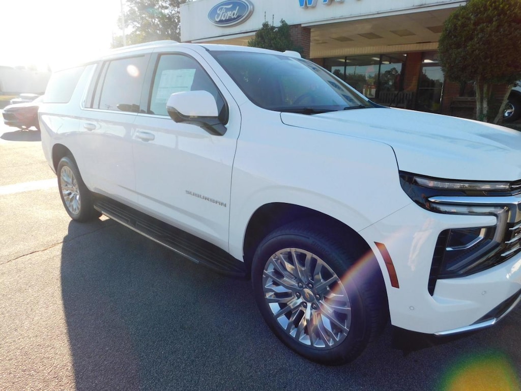 New 2026 Chevrolet Suburban LT SUV