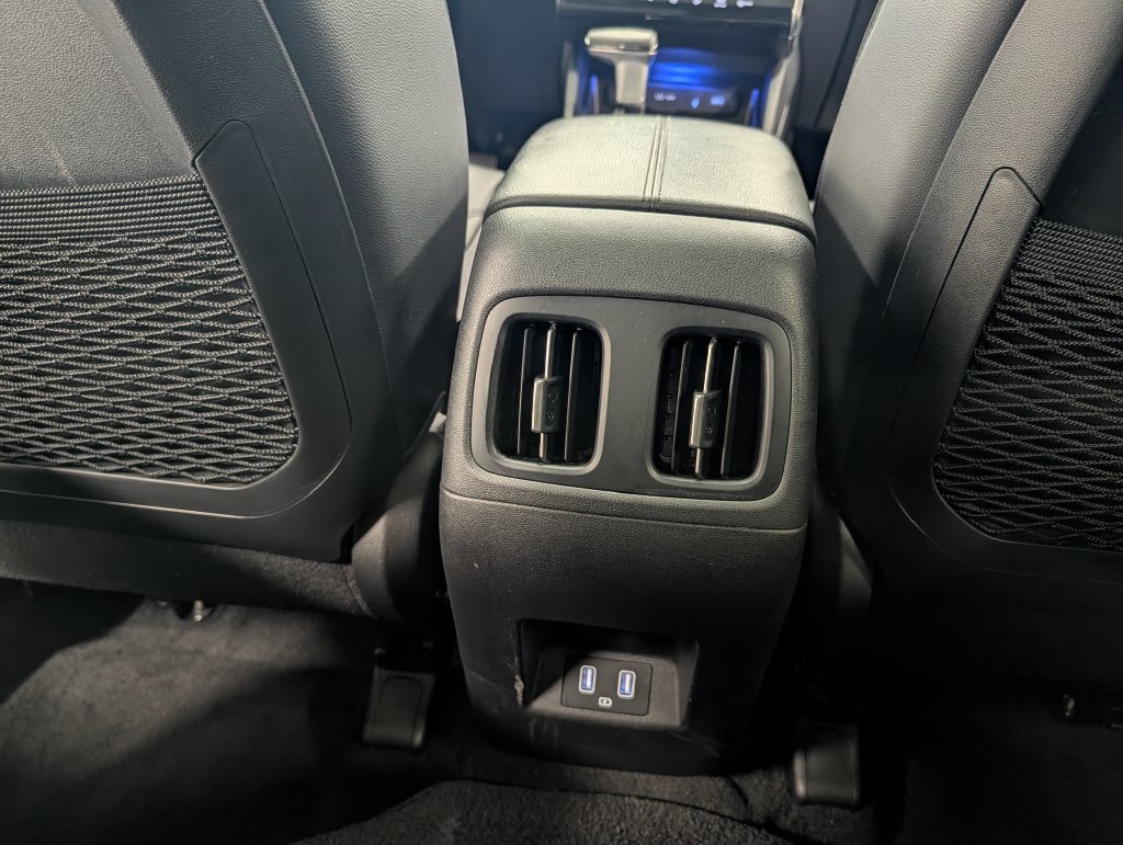2024 Hyundai Santa Cruz Limited - Photo 27