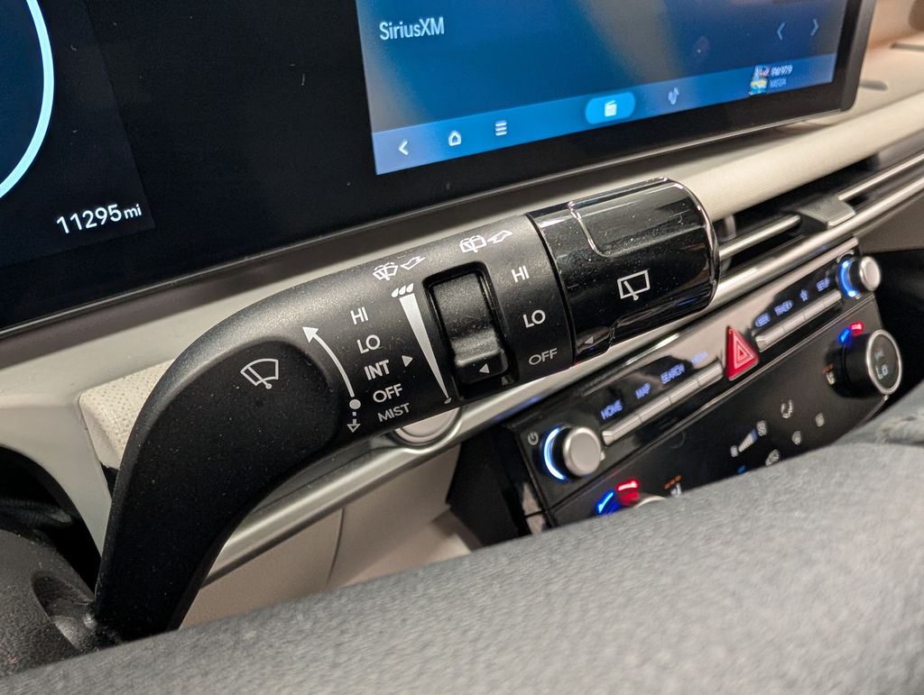 2025 Hyundai Tucson SEL Convenience - Photo 18