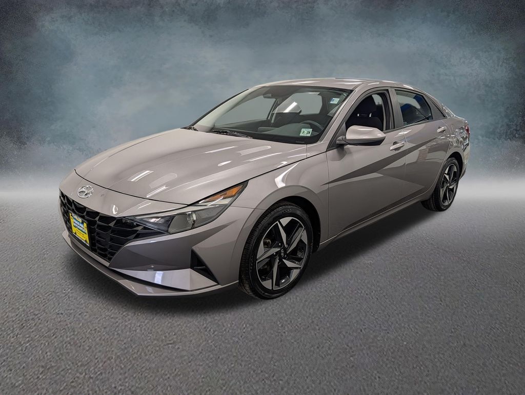 Used 2023 Hyundai Elantra SEL Sedan