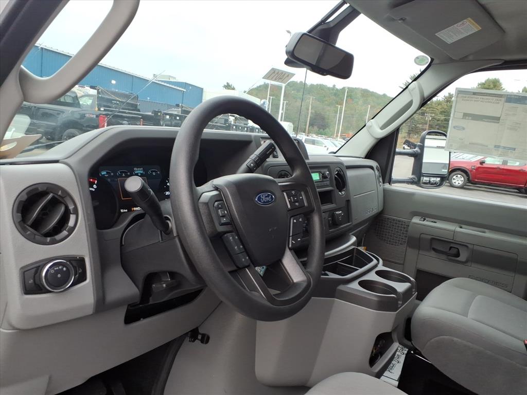 2026 Ford E-Series Cutaway Base - Photo 9