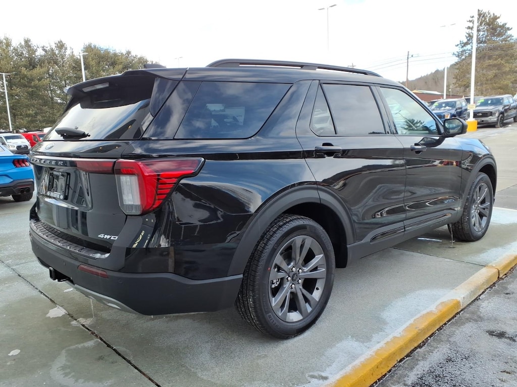 New 2026 Ford Explorer Active AWD Active SUV