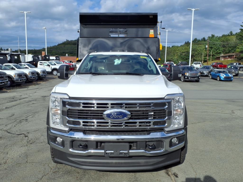 2025 Ford F-550 Super Duty Chassis Cab XL - Photo 8