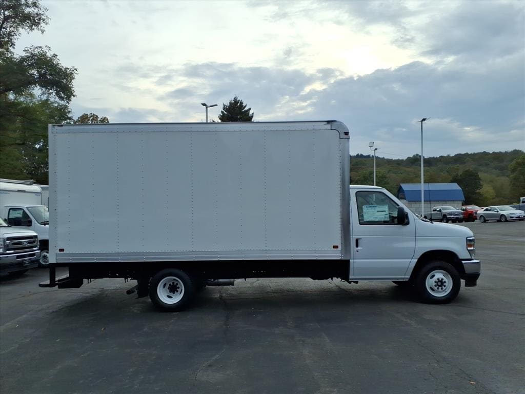 New 2026 Ford E-Series Base Cutaway E-350 SD 158 in. WB DRW Cutaway Chassis