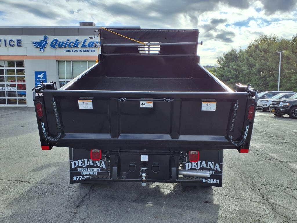 2025 Ford F-550 Super Duty Chassis Cab XL - Photo 4
