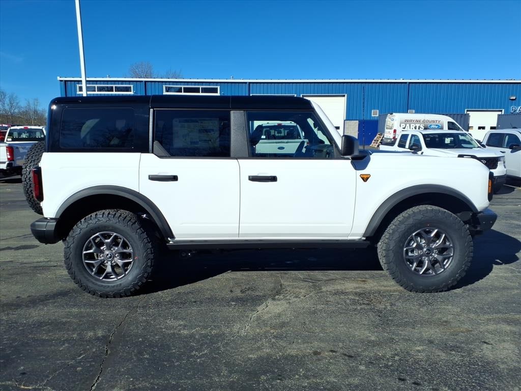 New 2025 Ford Bronco Badlands 4x4 Badlands SUV
