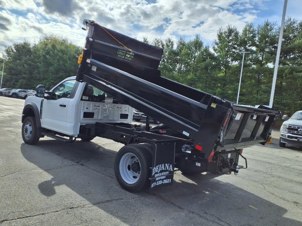 2025 Ford F-550 Super Duty Chassis Cab XL - Photo 5