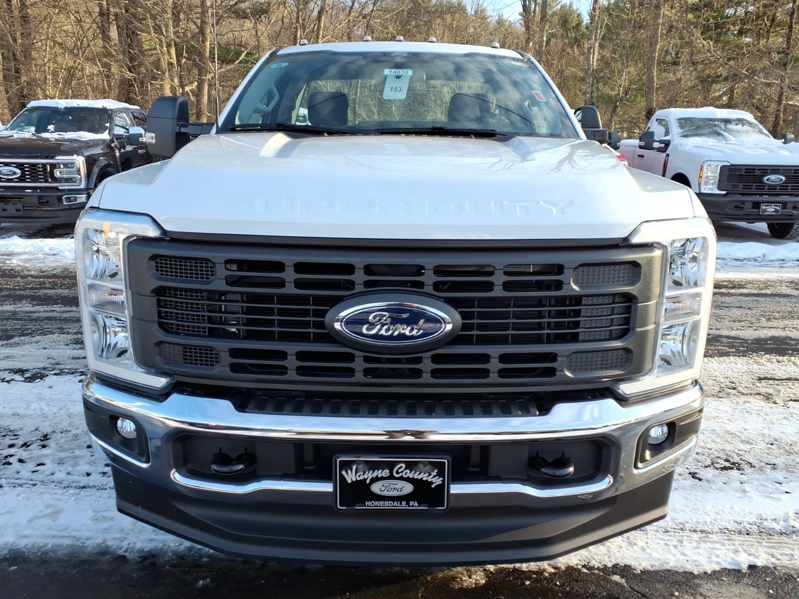 2025 Ford F-250 Super Duty XL - Photo 8