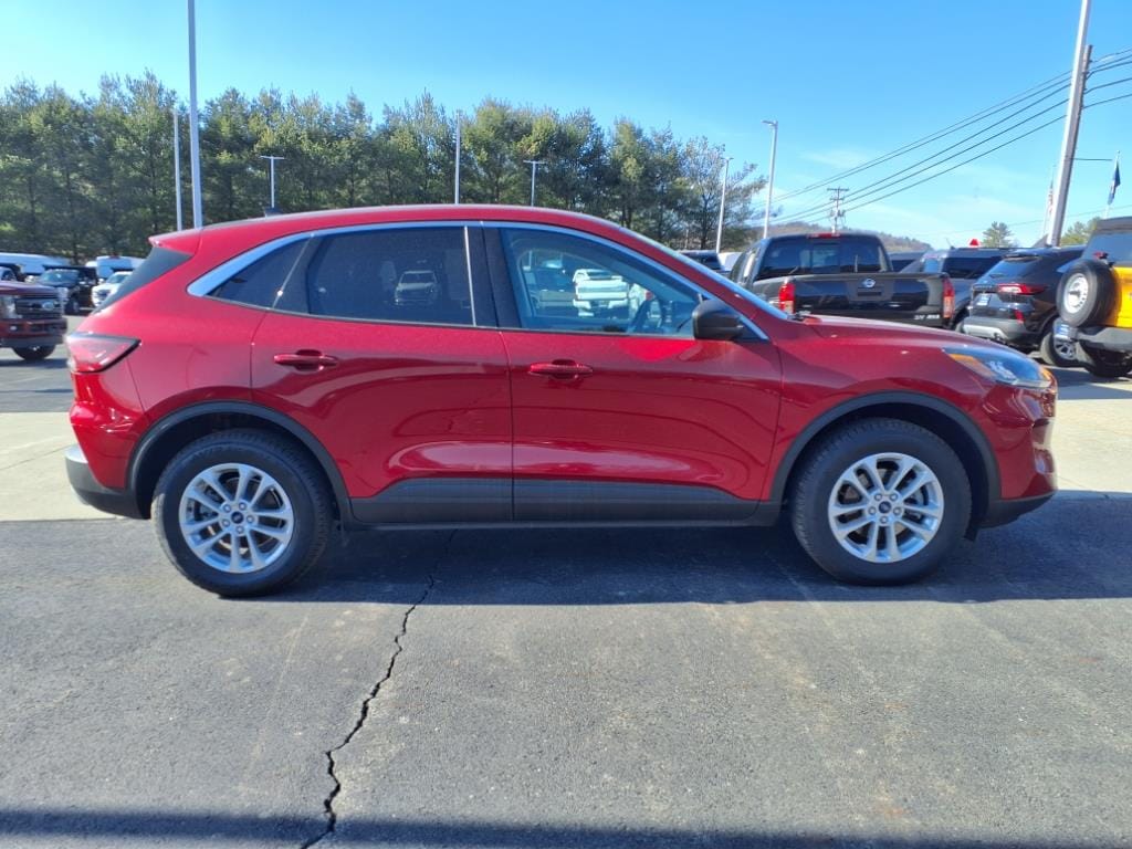 Used 2022 Ford Escape SE AWD SE SUV