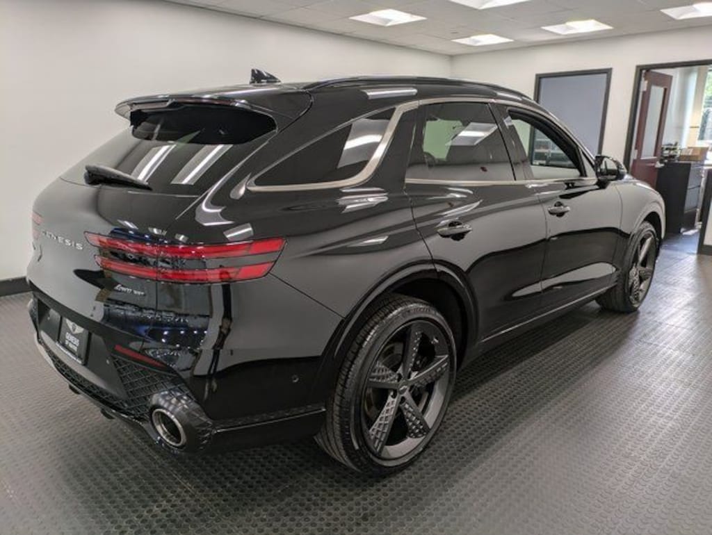 Used 2024 Genesis GV70 3.5T Sport SUV