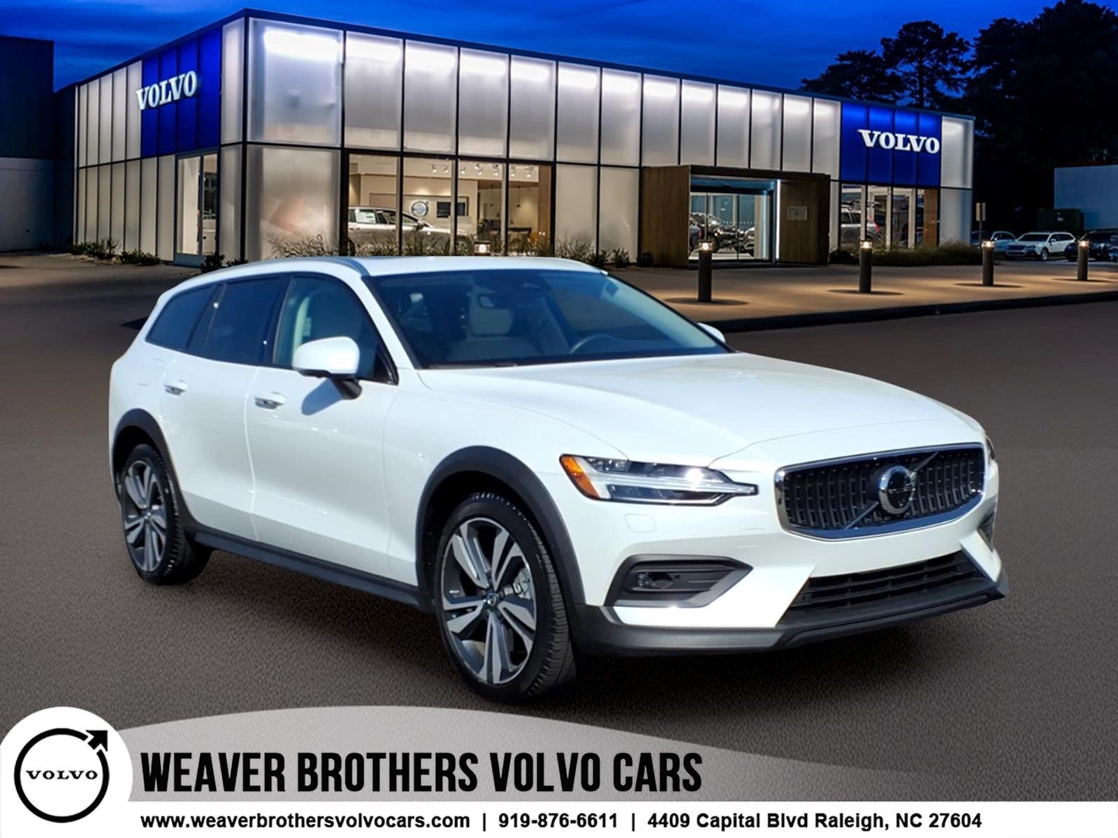 2025 Volvo V60 Cross Country