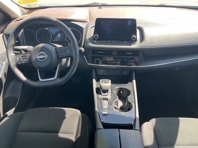 2023 Nissan Rogue S - Photo 8