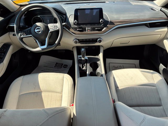 2025 Nissan Altima SV - Photo 8