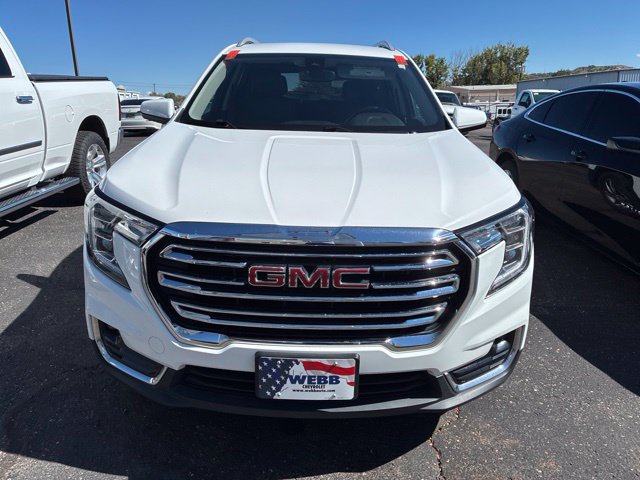Used 2024 GMC Terrain SLT SUV