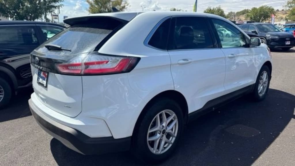 Used 2024 Ford Edge SEL