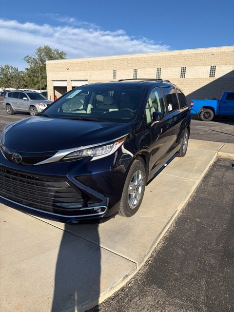2026 Toyota Sienna Limited