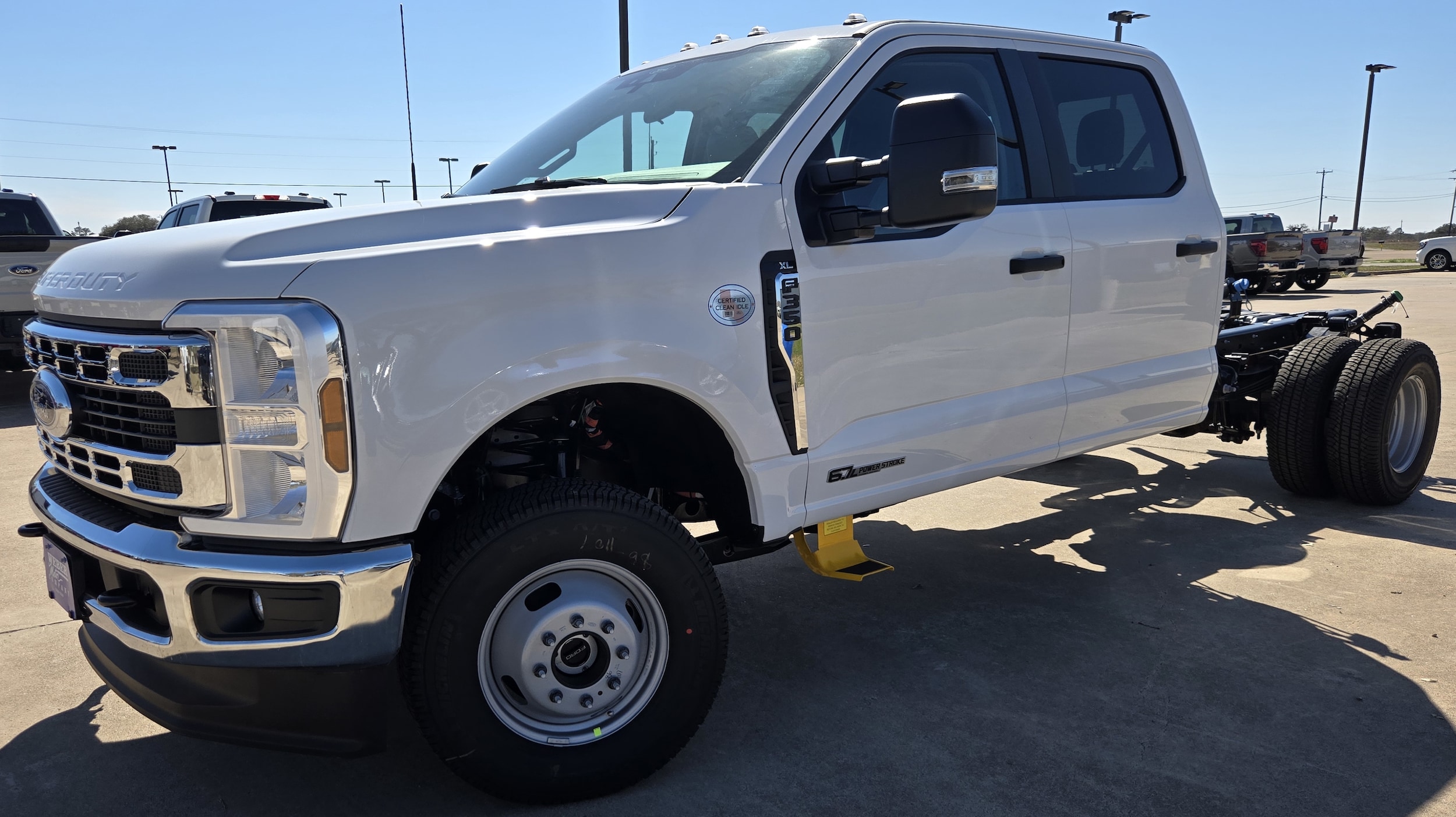 2026 Ford F-350 Super Duty Chassis Cab