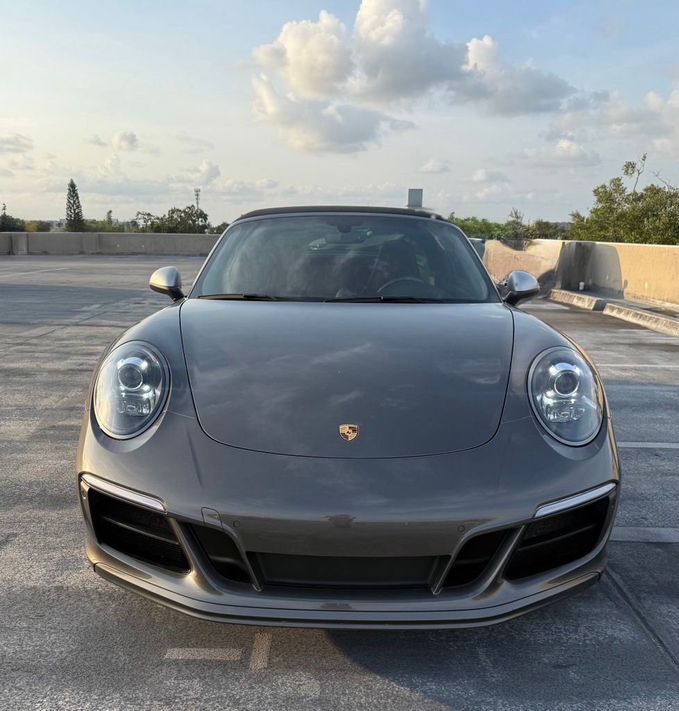 2019 Porsche 911 GTS - Photo 18