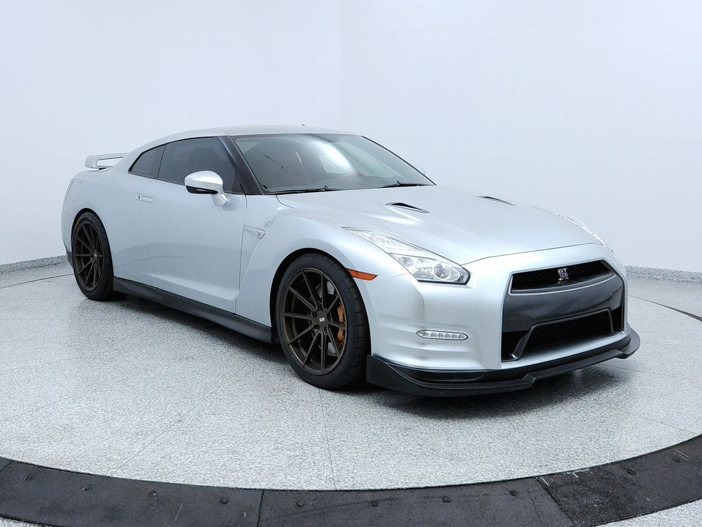 2015 Nissan GT-R Premium - Photo 7