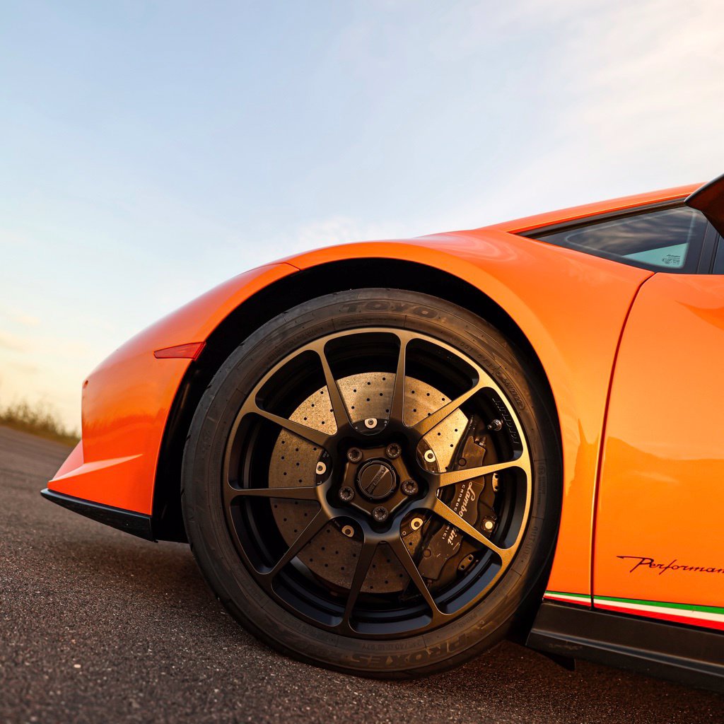 Used 2018 Lamborghini Huracan Performante Coupe