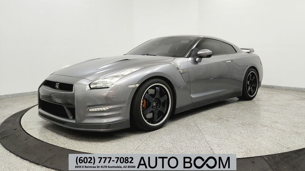2012 Nissan GT-R