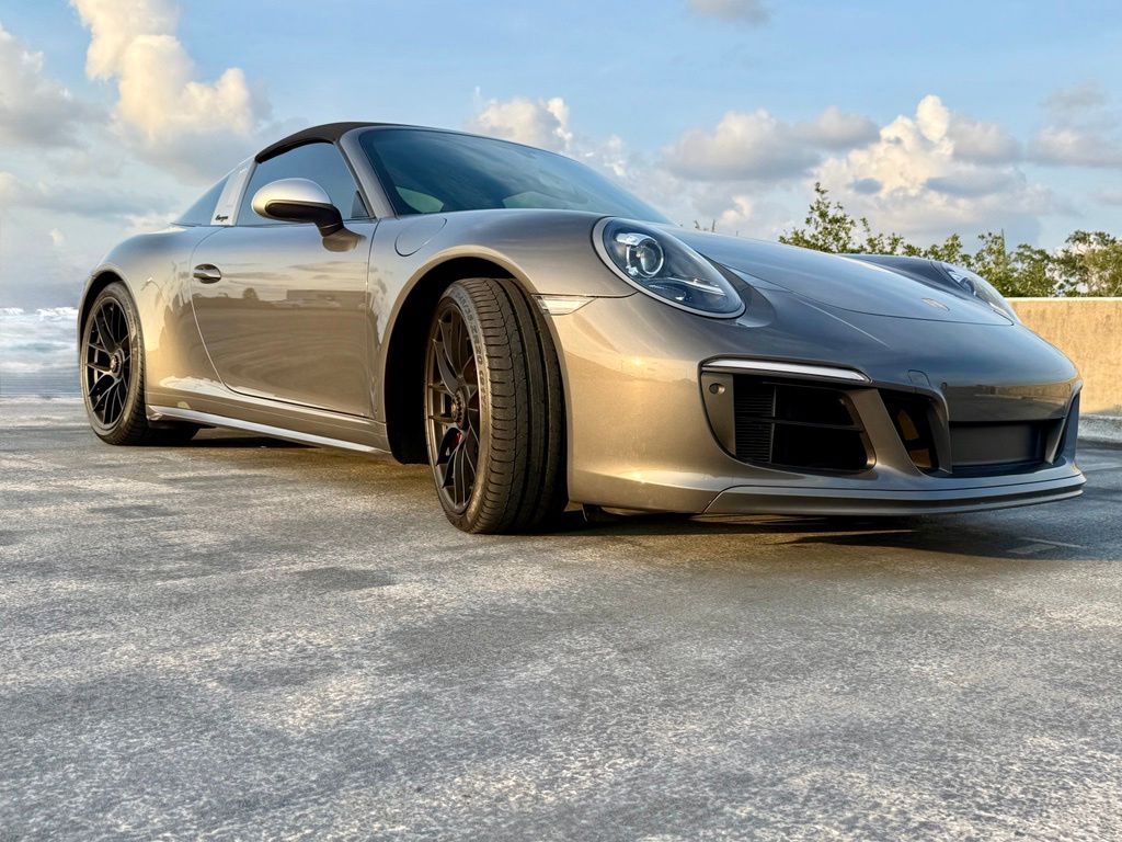 2019 Porsche 911 GTS - Photo 16