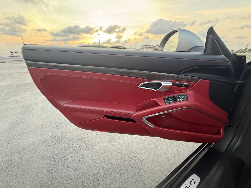 2019 Porsche 911 GTS - Photo 34