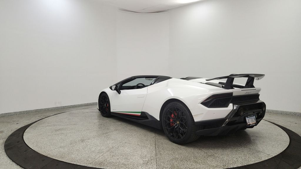 Used 2019 Lamborghini Huracan Performante Convertible