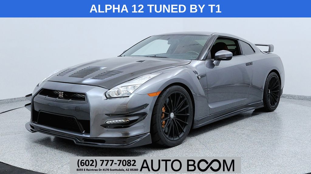 2015 Nissan GT-R