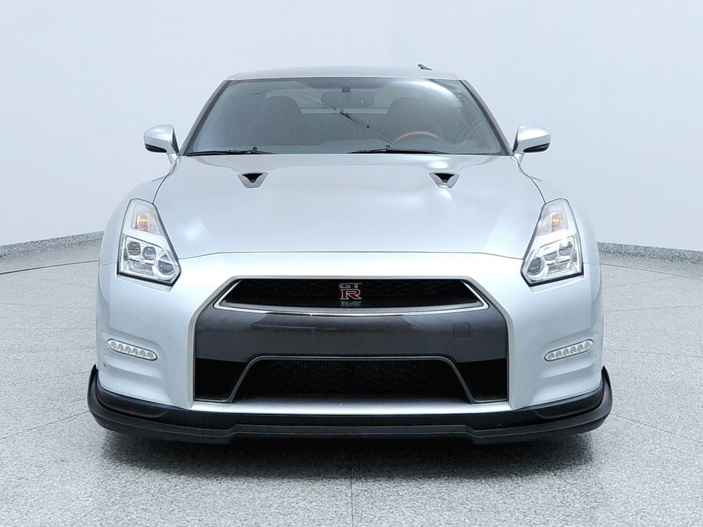 2015 Nissan GT-R Premium - Photo 8