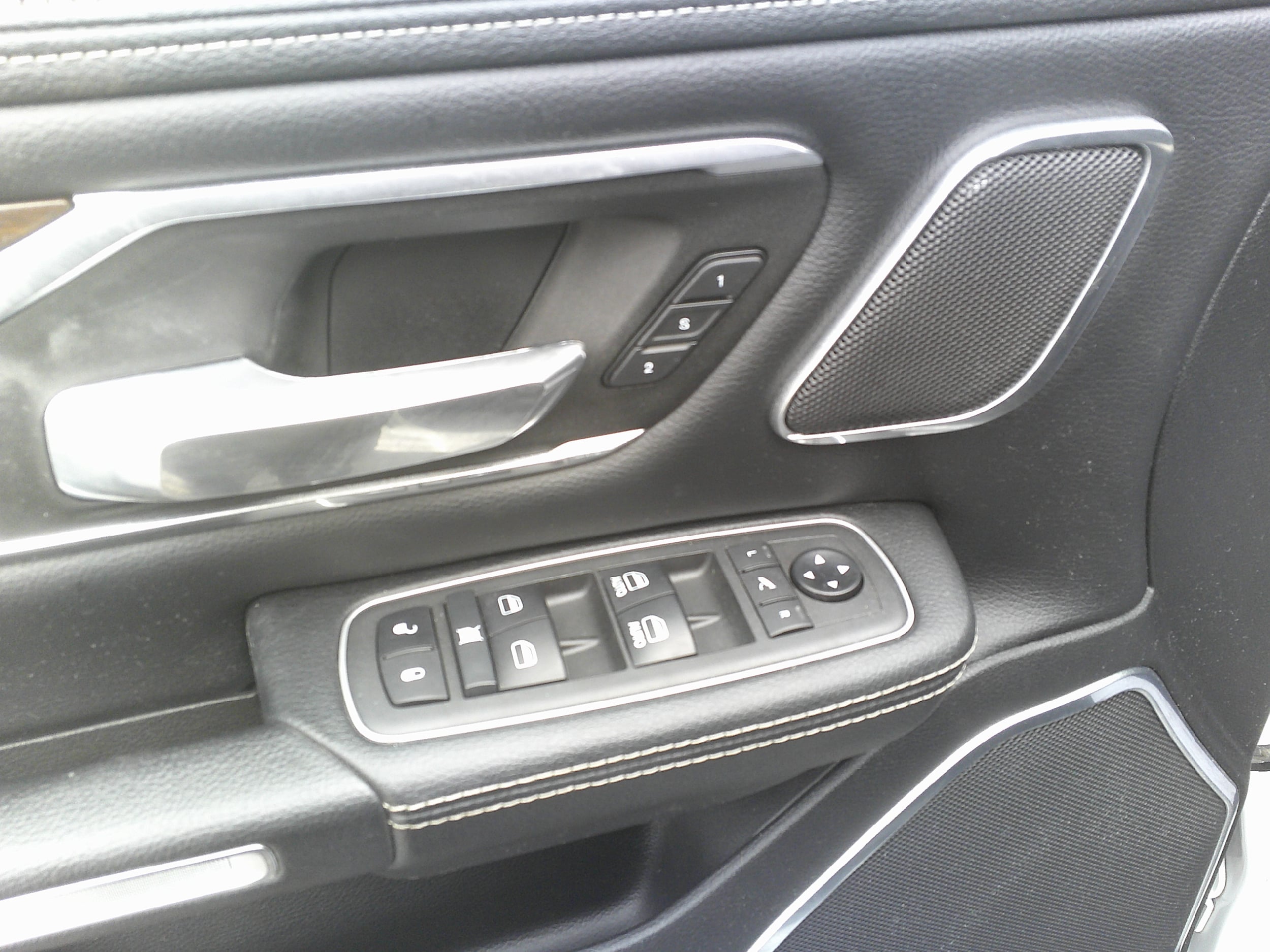2021 RAM Ram 1500 Pickup Laramie - Photo 15