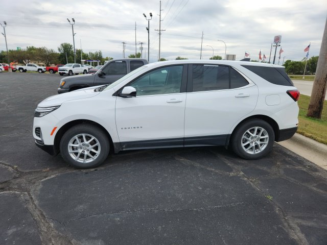 Used 2024 Chevrolet Equinox LT with VIN 3GNAXUEG7RL243826 for sale in Glencoe, Minnesota