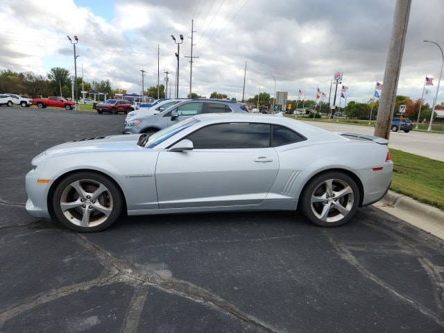 Used 2015 Chevrolet Camaro 2SS with VIN 2G1FK1EJ0F9245089 for sale in Glencoe, Minnesota